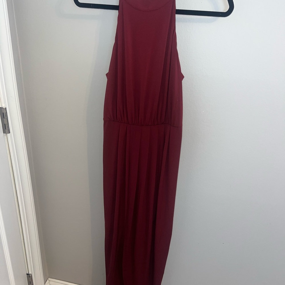 VENUS Elegant Burgundy Sleeveless Dress